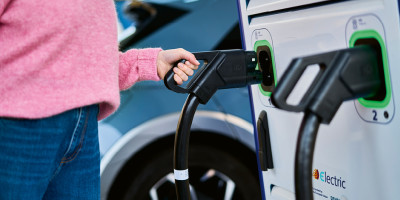 Q8 electric charger